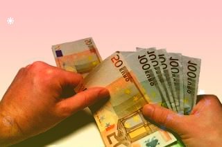 雷蛇新款灵刃16/18水银笔记本今晚开卖，32999元起